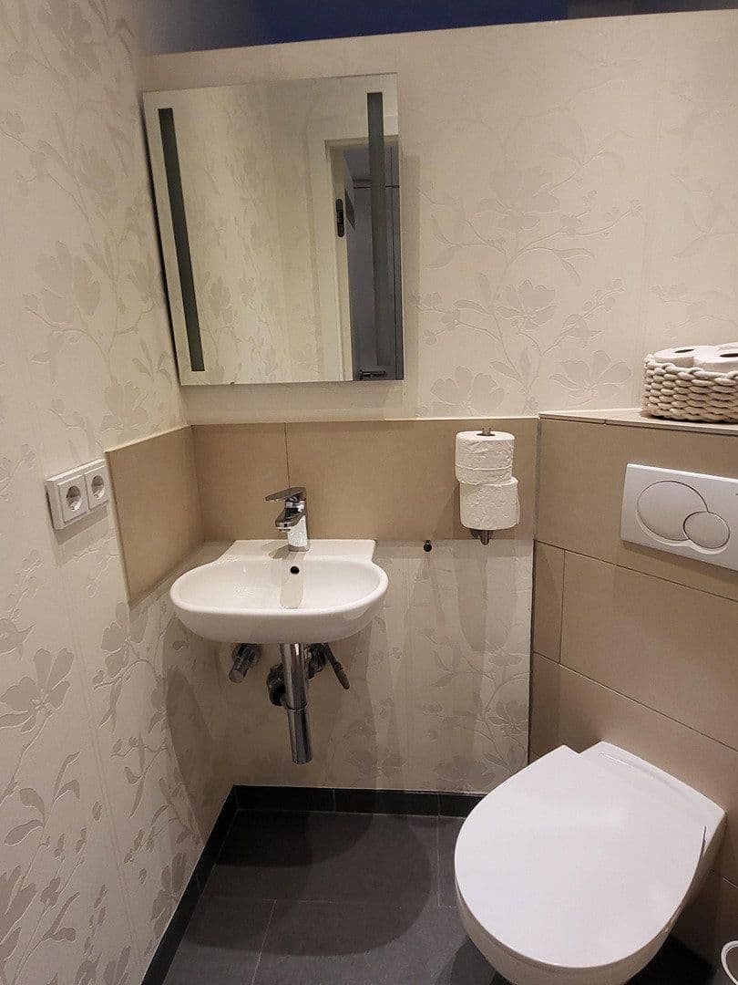 3 bedroom flat to rent, 86 m², Gärtnerweg 7, Frankfurt, Hesse 3 bedroom flat to rent, 86 m², Gärtnerweg 7, Frankfurt, Hesse