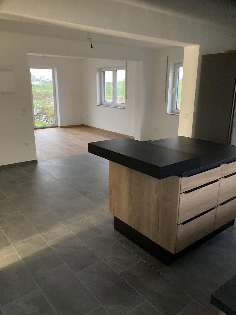 house to rent, 160 m², Carlo Schellemannstr 26B, Eggenfelden, Bavaria house to rent, 160 m², Carlo Schellemannstr 26B, Eggenfelden, Bavaria