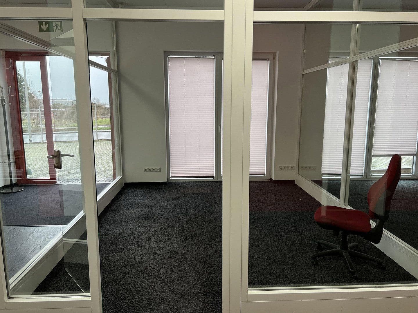 office to rent, 218 m², Lübbecke, North Rhine-Westphalia office to rent, 218 m², Lübbecke, North Rhine-Westphalia