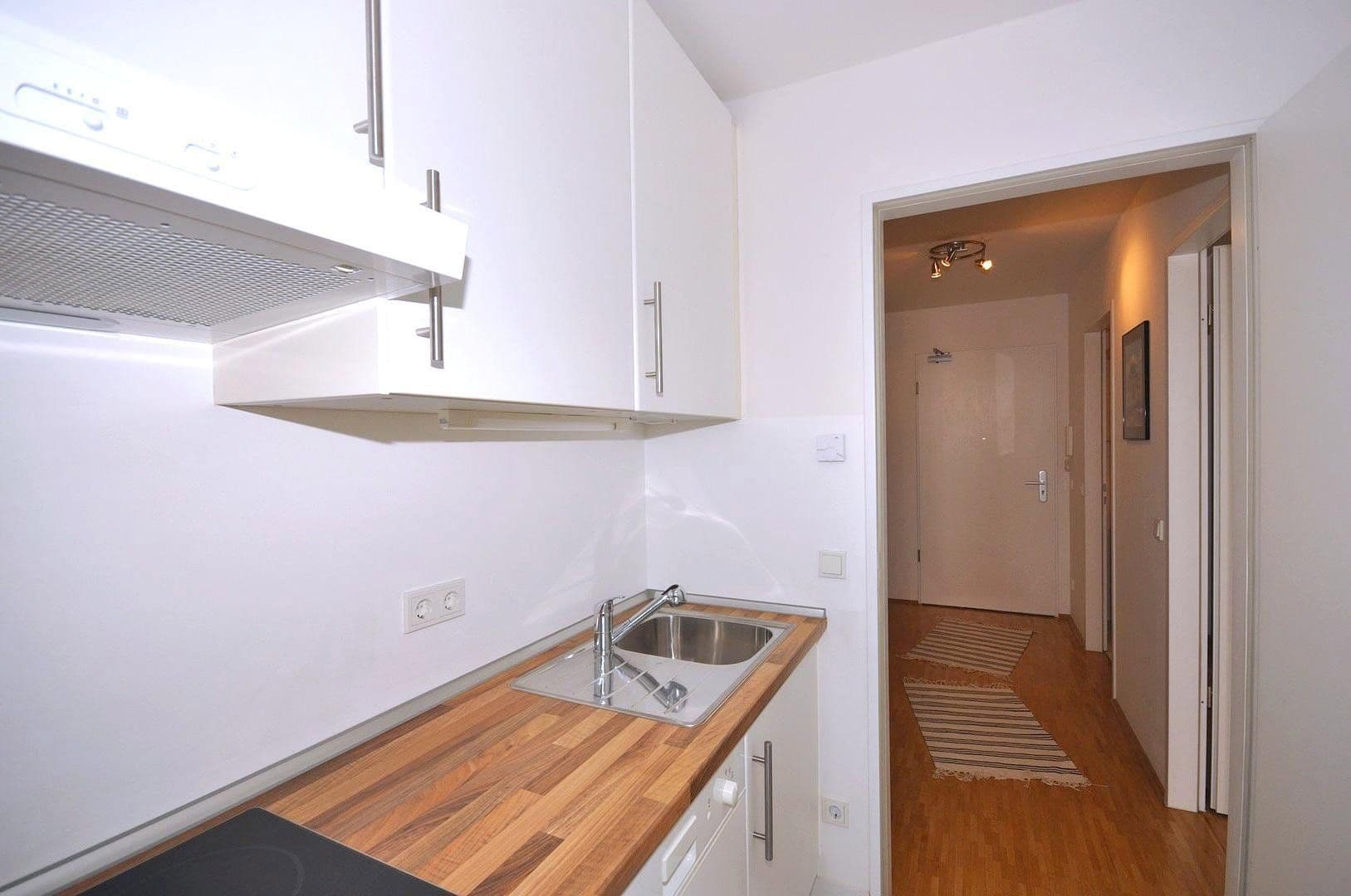 2 bedroom flat to rent, 54 m², Max-Friedlaender-Bogen 5, München, Bavaria 2 bedroom flat to rent, 54 m², Max-Friedlaender-Bogen 5, München, Bavaria