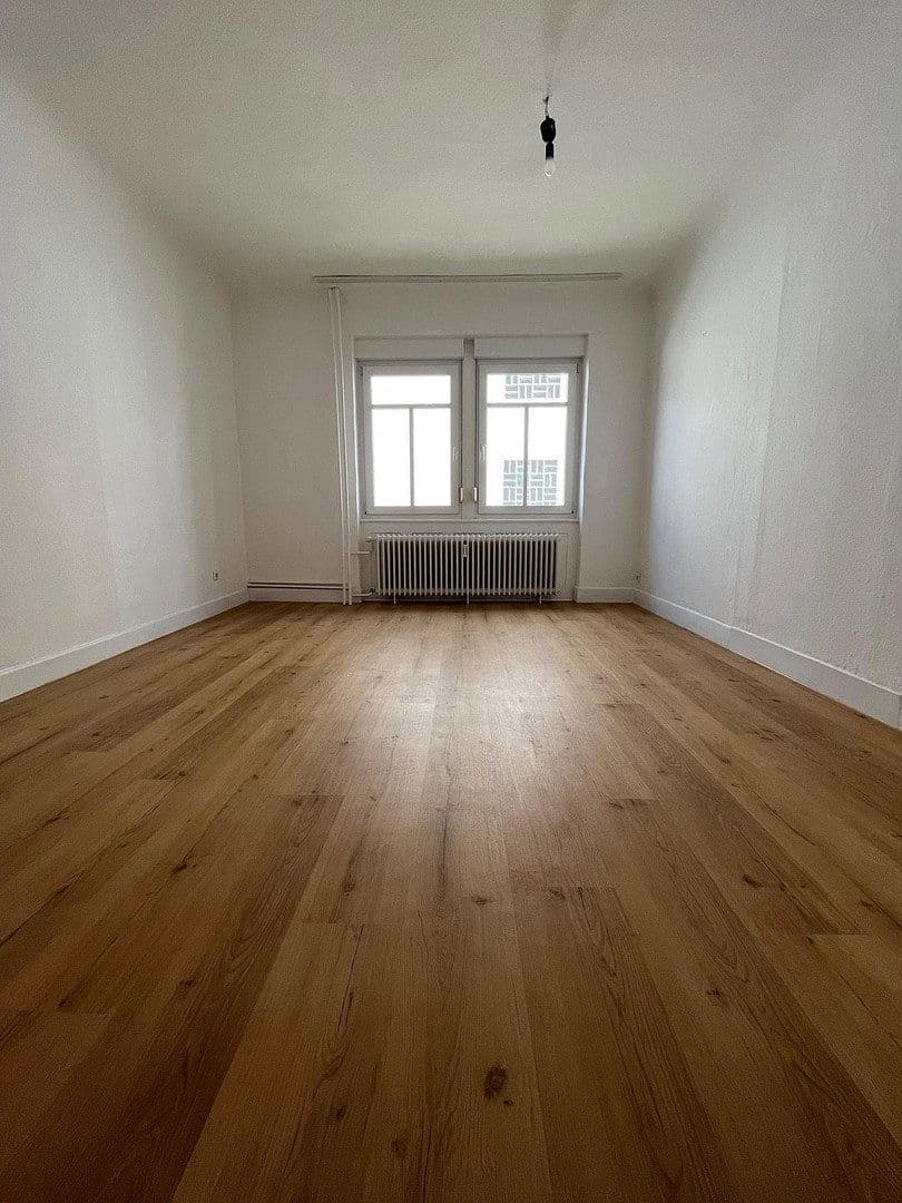 2 bedroom with open-plan kitchen flat to rent, 100 m², Mosbach, Baden-Württemberg 2 bedroom with open-plan kitchen flat to rent, 100 m², Mosbach, Baden-Württemberg