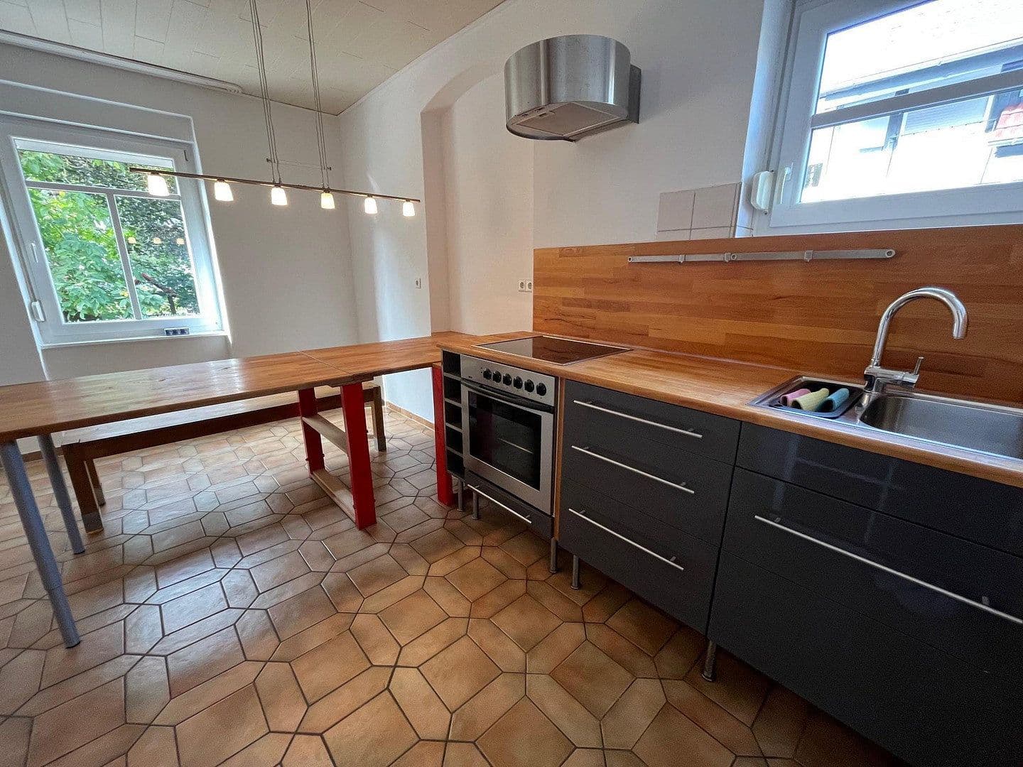 2 bedroom with open-plan kitchen flat to rent, 100 m², Mosbach, Baden-Württemberg 2 bedroom with open-plan kitchen flat to rent, 100 m², Mosbach, Baden-Württemberg
