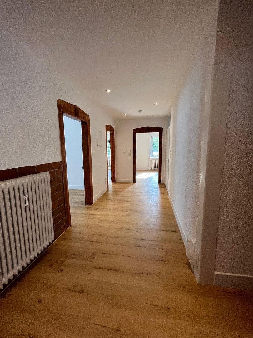 2 bedroom with open-plan kitchen flat to rent, 100 m², Mosbach, Baden-Württemberg 2 bedroom with open-plan kitchen flat to rent, 100 m², Mosbach, Baden-Württemberg