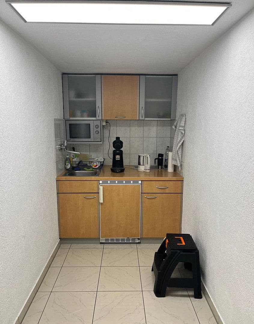 office to rent, 250 m², Elbinger Straße 14a, Karlsruhe, Baden-Württemberg office to rent, 250 m², Elbinger Straße 14a, Karlsruhe, Baden-Württemberg