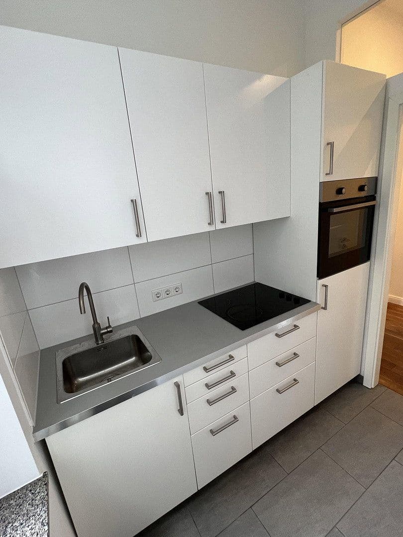 1 bedroom flat to rent, 28 m², Höfestrasse 4, Köln, North Rhine-Westphalia 1 bedroom flat to rent, 28 m², Höfestrasse 4, Köln, North Rhine-Westphalia