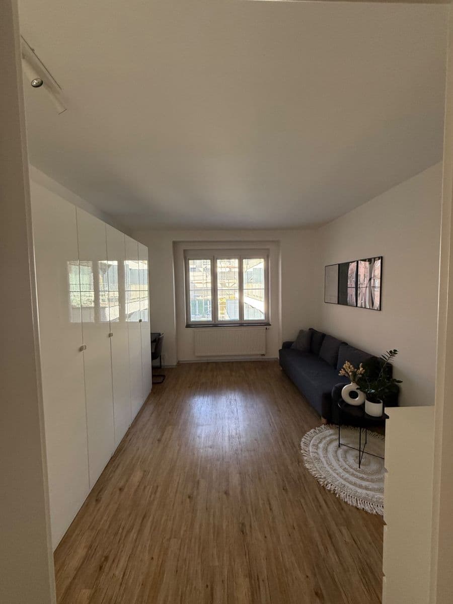 2 bedroom with open-plan kitchen flat to rent, 85 m², Ocelářská, Prague, Prague 2 bedroom with open-plan kitchen flat to rent, 85 m², Ocelářská, Prague, Prague