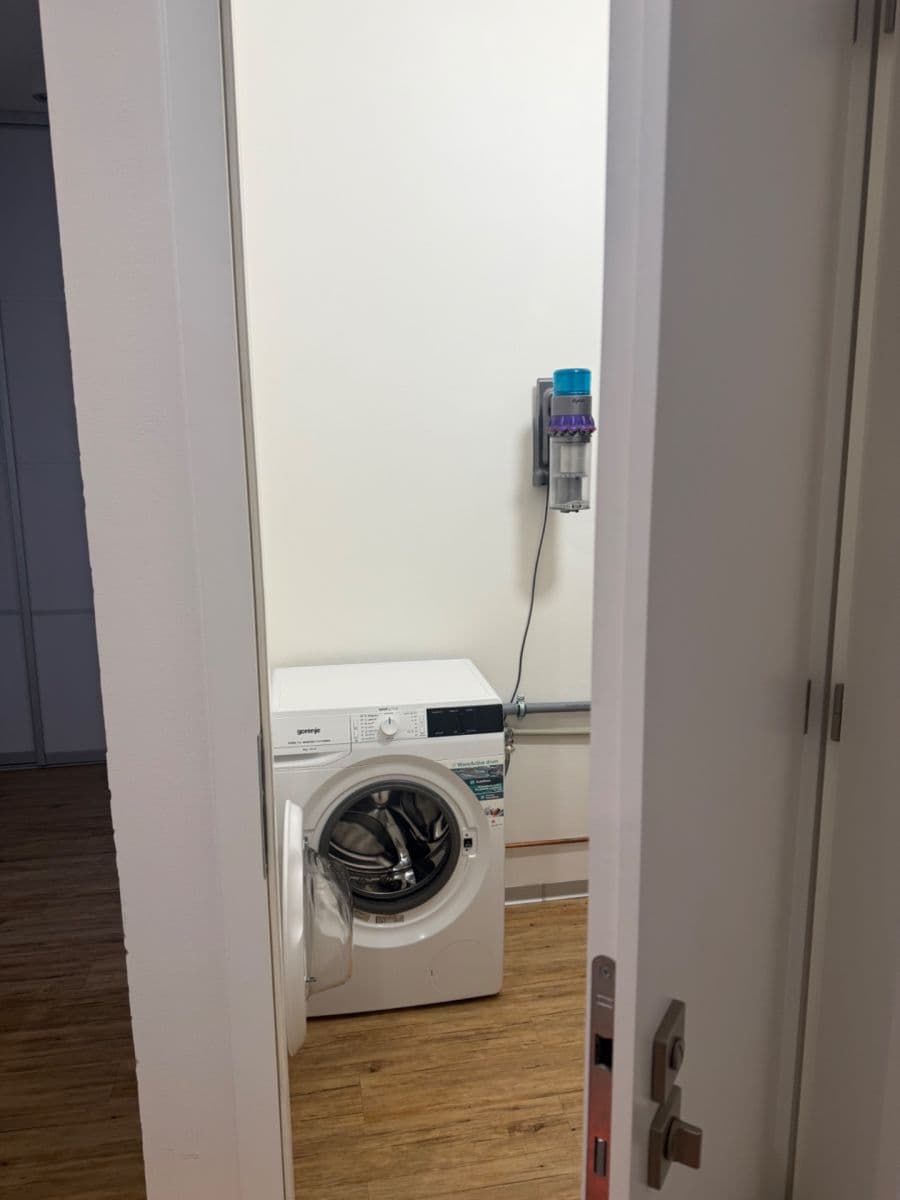 2 bedroom with open-plan kitchen flat to rent, 85 m², Ocelářská, Prague, Prague 2 bedroom with open-plan kitchen flat to rent, 85 m², Ocelářská, Prague, Prague