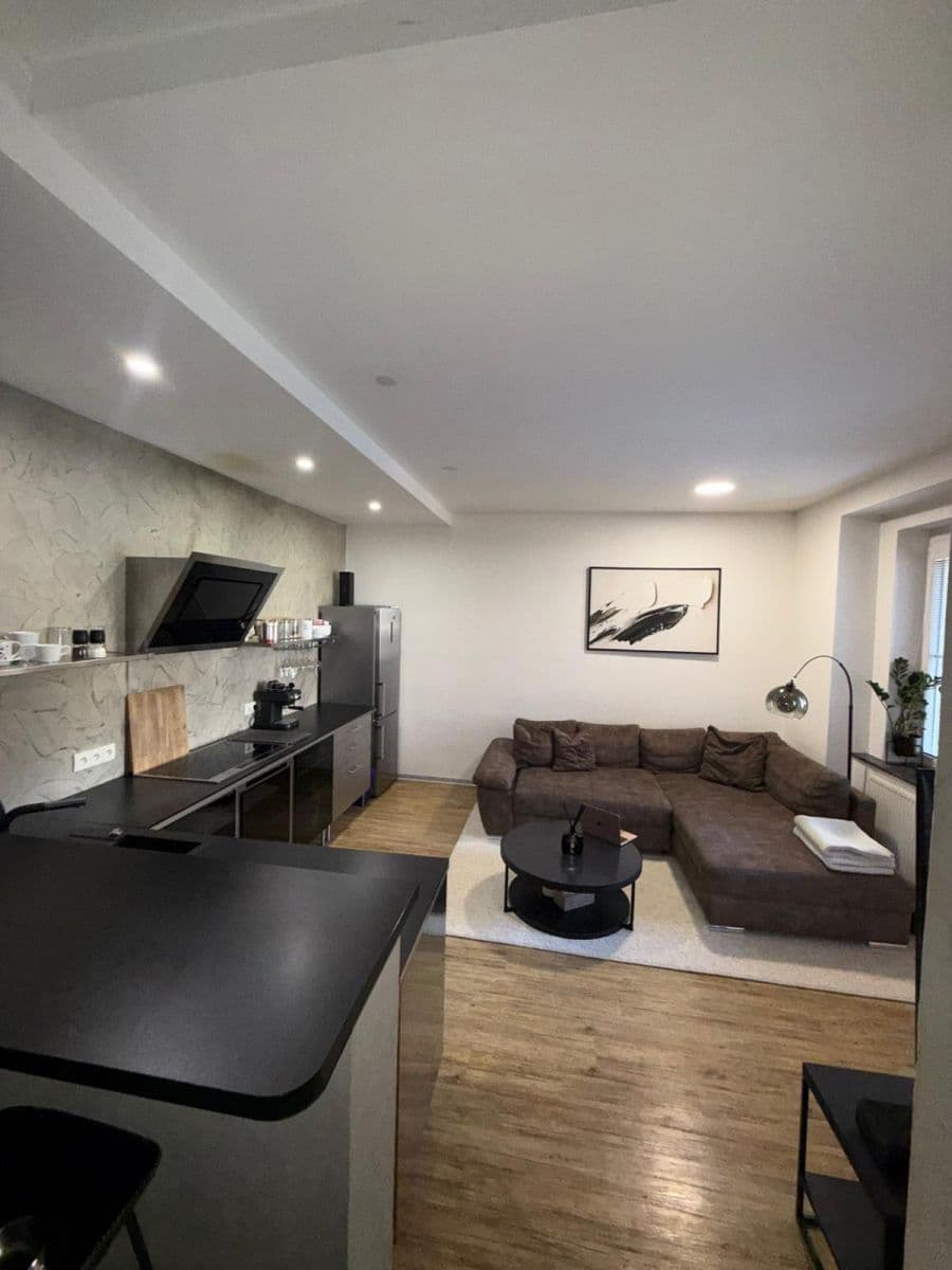 2 bedroom with open-plan kitchen flat to rent, 85 m², Ocelářská, Prague, Prague 2 bedroom with open-plan kitchen flat to rent, 85 m², Ocelářská, Prague, Prague