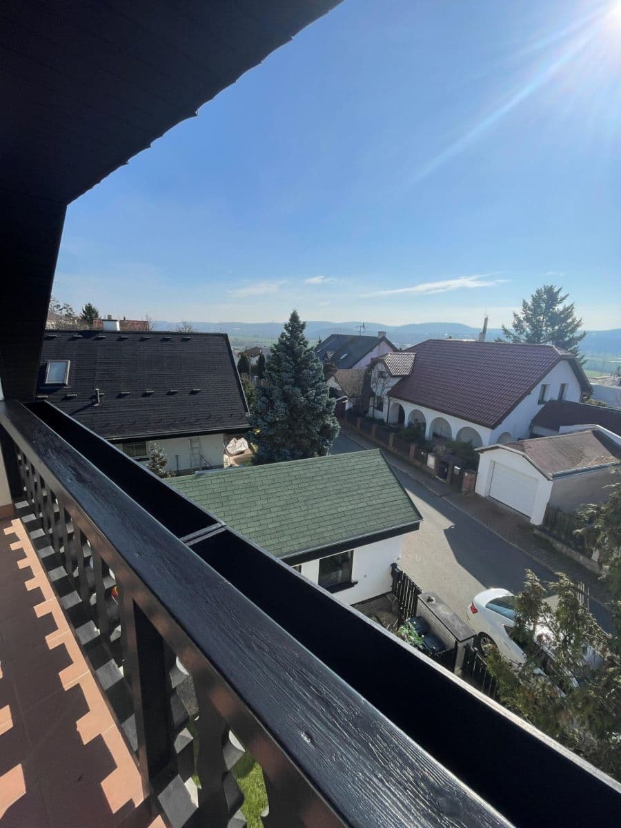 3 bedroom flat to rent, 115 m², Dehtínská, Prague, Prague 3 bedroom flat to rent, 115 m², Dehtínská, Prague, Prague