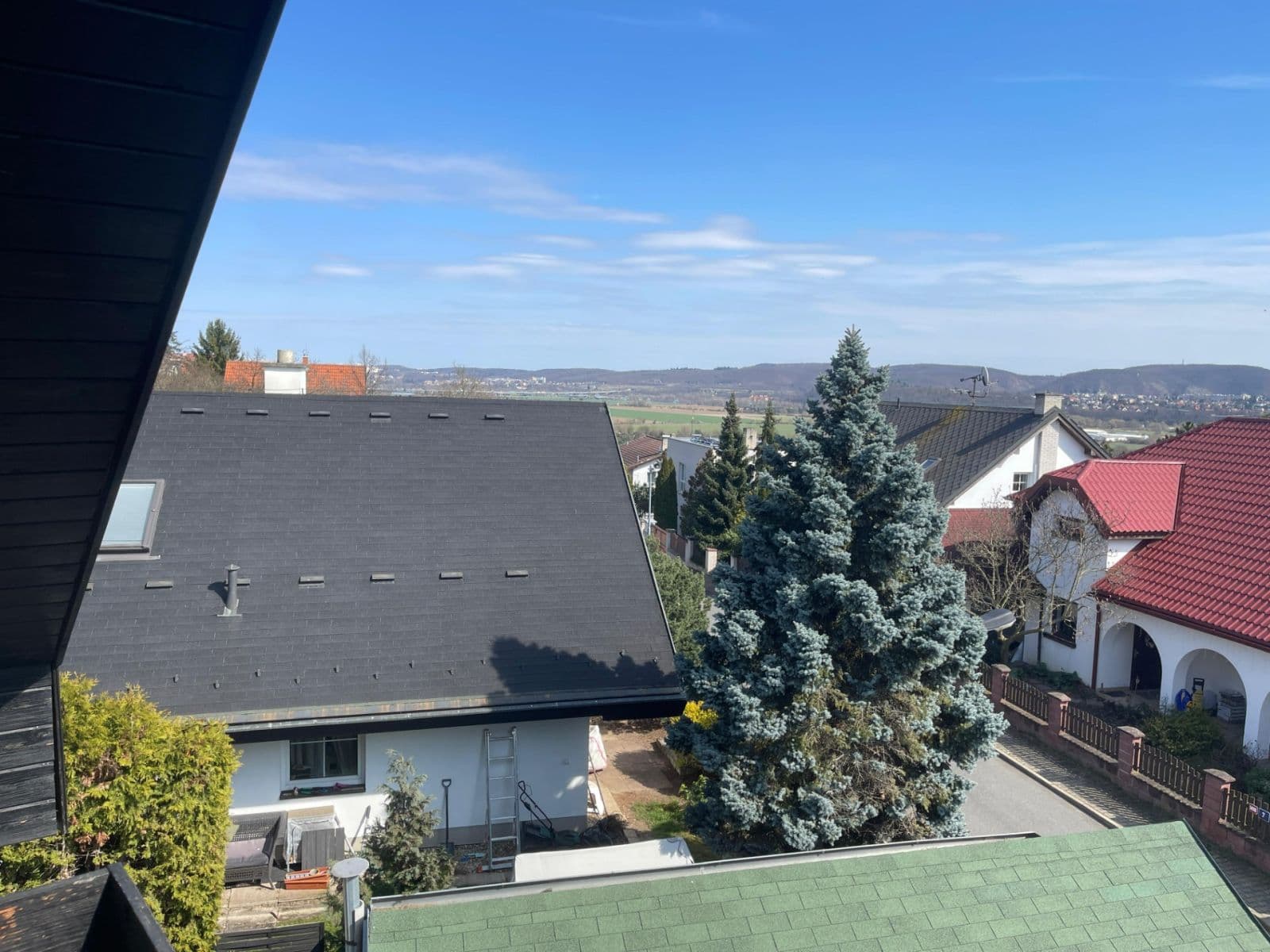 3 bedroom flat to rent, 115 m², Dehtínská, Prague, Prague 3 bedroom flat to rent, 115 m², Dehtínská, Prague, Prague