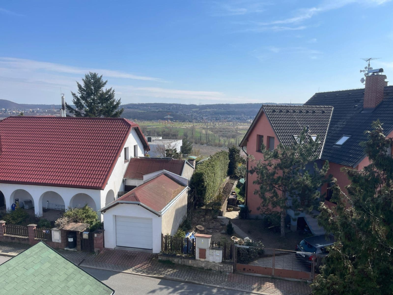 3 bedroom flat to rent, 115 m², Dehtínská, Prague, Prague 3 bedroom flat to rent, 115 m², Dehtínská, Prague, Prague