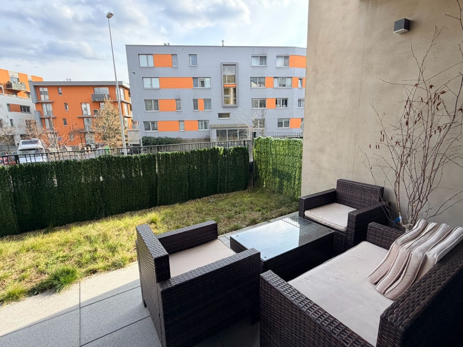 1 bedroom with open-plan kitchen flat to rent, 53 m², Dagmar Burešové, Prague, Prague 1 bedroom with open-plan kitchen flat to rent, 53 m², Dagmar Burešové, Prague, Prague