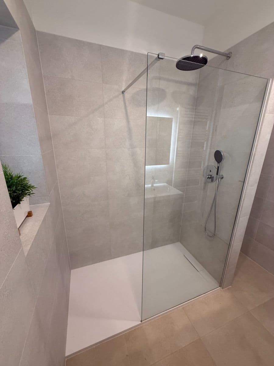 1 bedroom with open-plan kitchen flat to rent, 48 m², Jateční, Prague, Prague 1 bedroom with open-plan kitchen flat to rent, 48 m², Jateční, Prague, Prague