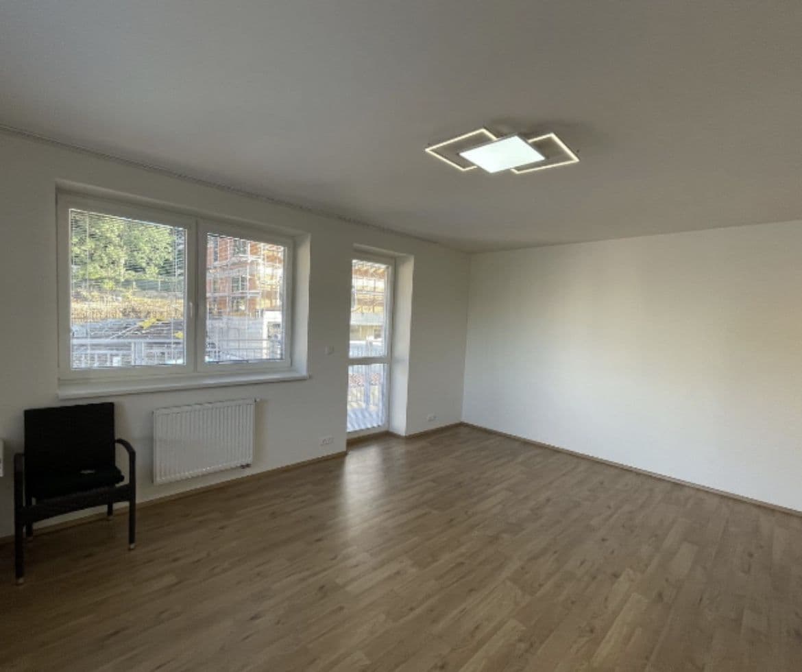 1 bedroom with open-plan kitchen flat to rent, 62 m², K Cukrovaru, Odolena Voda, Středočeský Region 1 bedroom with open-plan kitchen flat to rent, 62 m², K Cukrovaru, Odolena Voda, Středočeský Region