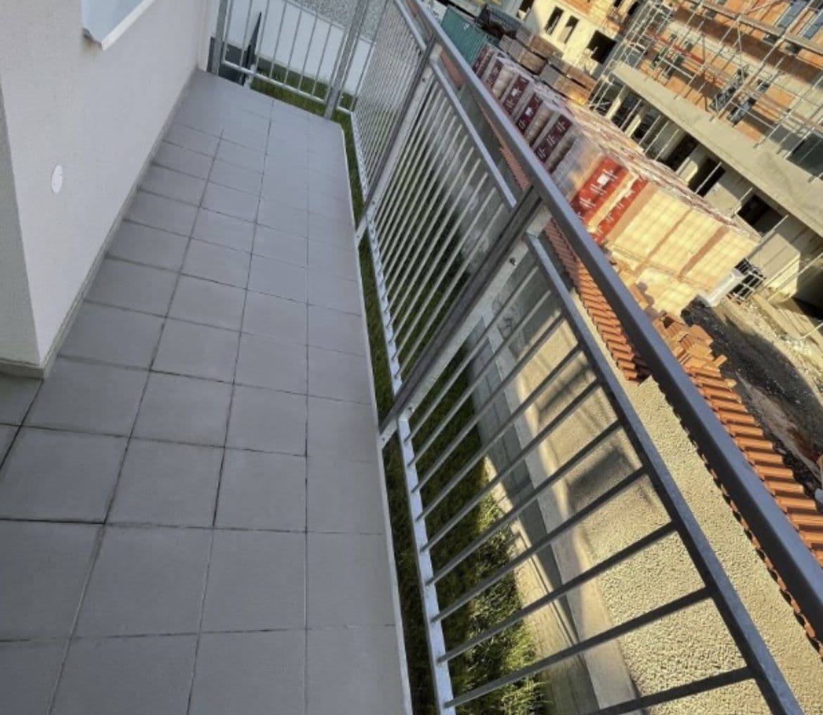 1 bedroom with open-plan kitchen flat to rent, 62 m², K Cukrovaru, Odolena Voda, Středočeský Region 1 bedroom with open-plan kitchen flat to rent, 62 m², K Cukrovaru, Odolena Voda, Středočeský Region