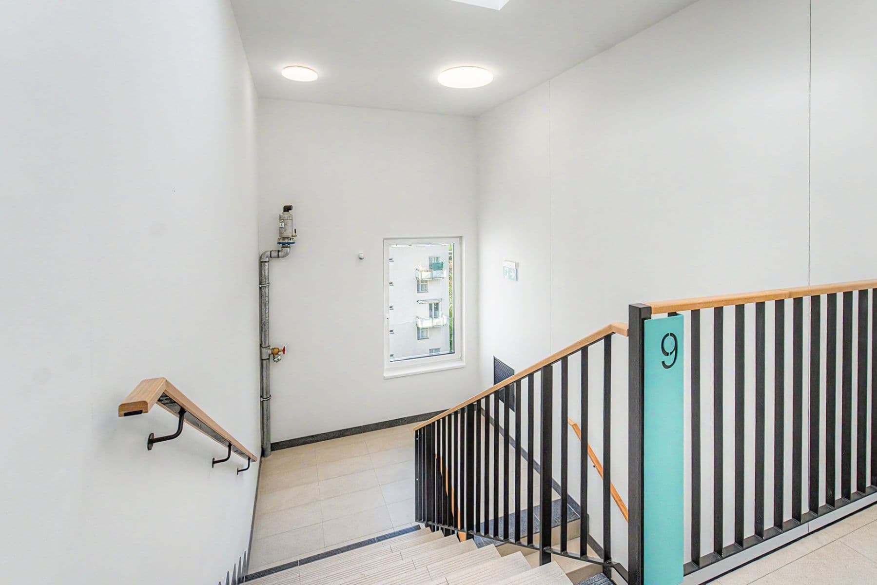 1 bedroom with open-plan kitchen flat to rent, 52 m², Hodkovická, Prague, Prague 1 bedroom with open-plan kitchen flat to rent, 52 m², Hodkovická, Prague, Prague