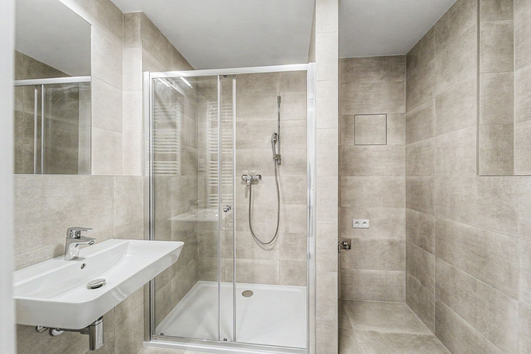 1 bedroom with open-plan kitchen flat to rent, 52 m², Hodkovická, Prague, Prague 1 bedroom with open-plan kitchen flat to rent, 52 m², Hodkovická, Prague, Prague