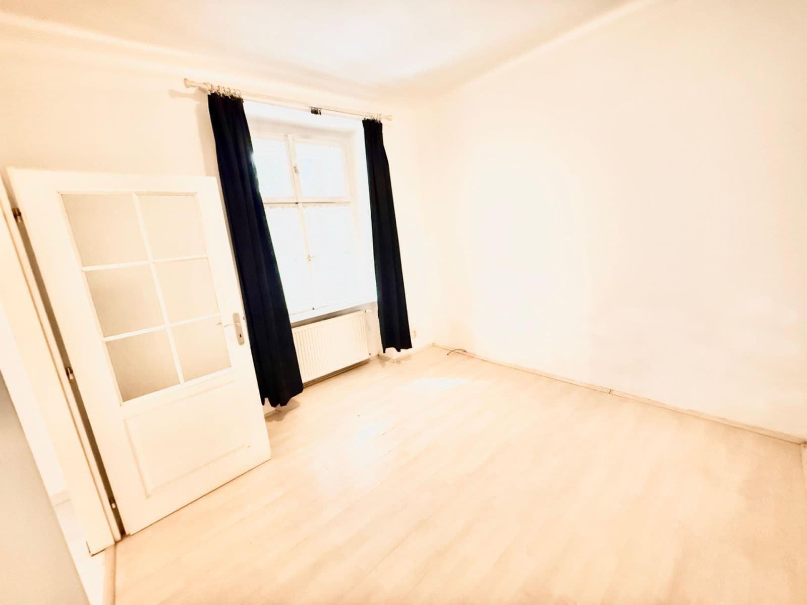 2 bedroom flat to rent, 70 m², Národní obrany, Prague, Prague 2 bedroom flat to rent, 70 m², Národní obrany, Prague, Prague