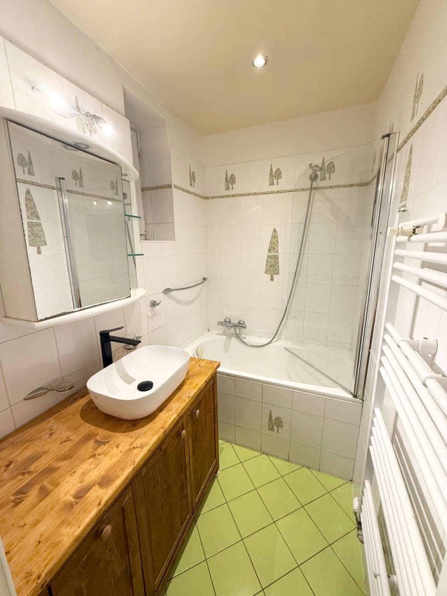 2 bedroom flat to rent, 70 m², Národní obrany, Prague, Prague 2 bedroom flat to rent, 70 m², Národní obrany, Prague, Prague