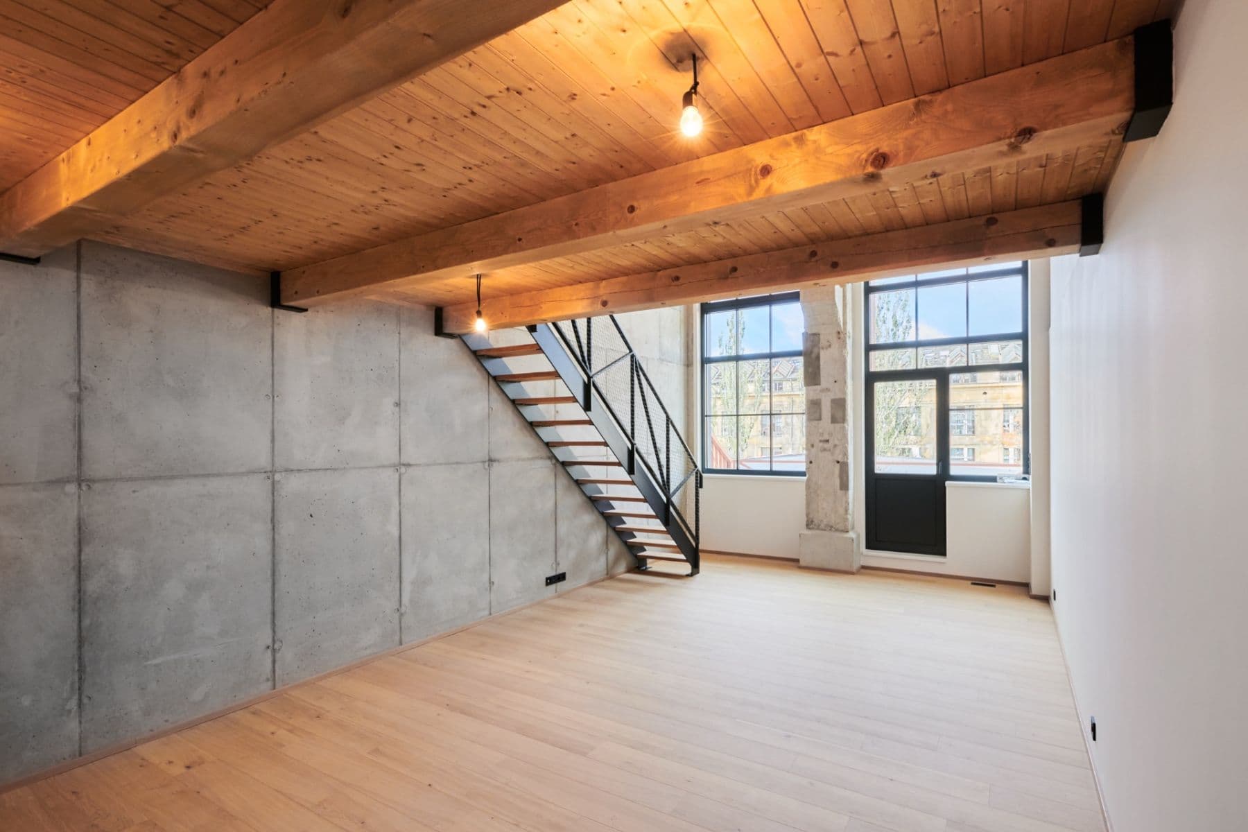 1 bedroom with open-plan kitchen flat for sale, 77 m², Kolbenova, Prague, Prague 1 bedroom with open-plan kitchen flat for sale, 77 m², Kolbenova, Prague, Prague