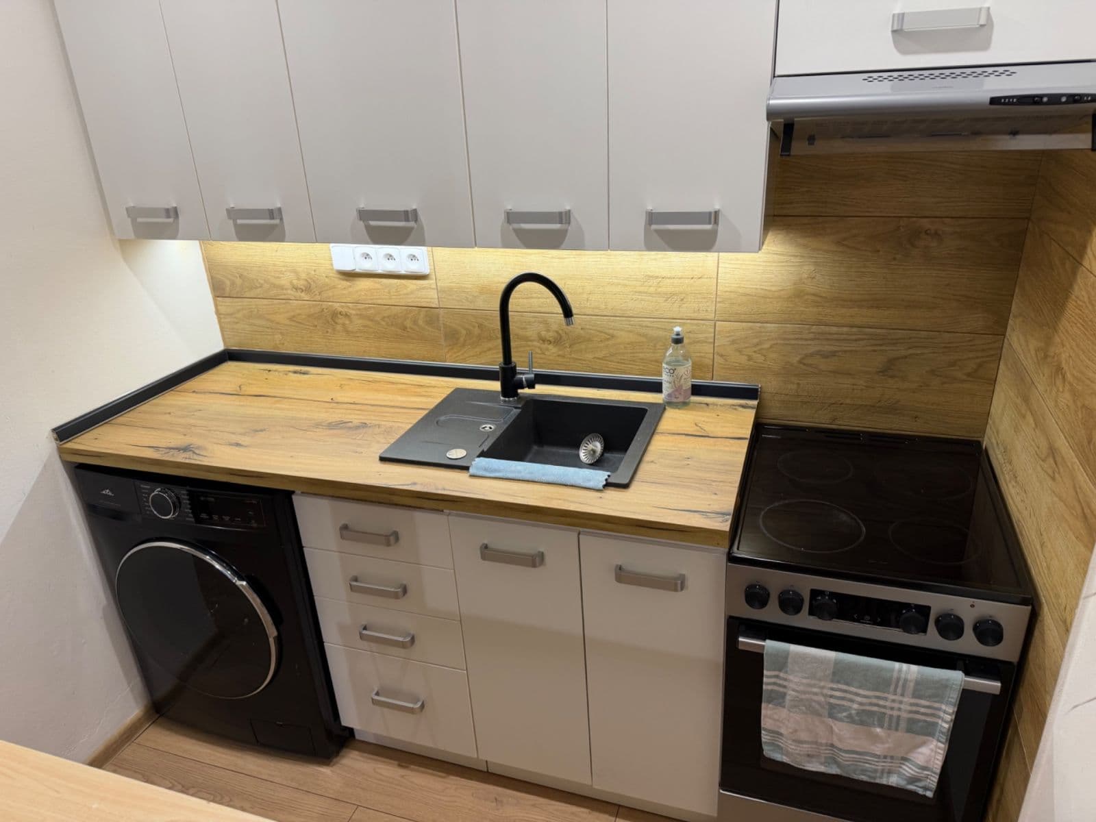 Studio flat for sale, 27 m², Dolní Jasenka, Vsetín, Zlínský Region Studio flat for sale, 27 m², Dolní Jasenka, Vsetín, Zlínský Region