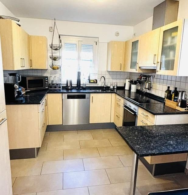 house for sale, 140 m², Höhenkirchen-Siegertsbrunn, Bavaria house for sale, 140 m², Höhenkirchen-Siegertsbrunn, Bavaria