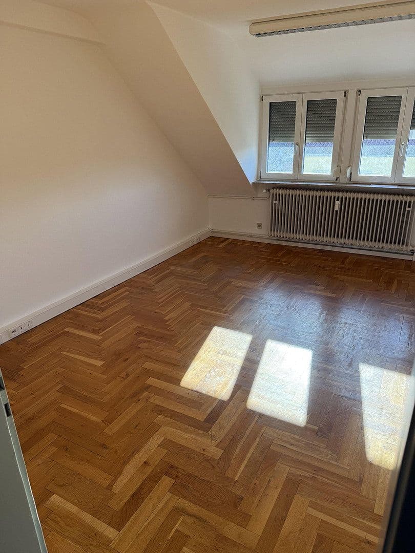 office to rent, 100 m², Stuttgart, Baden-Württemberg office to rent, 100 m², Stuttgart, Baden-Württemberg