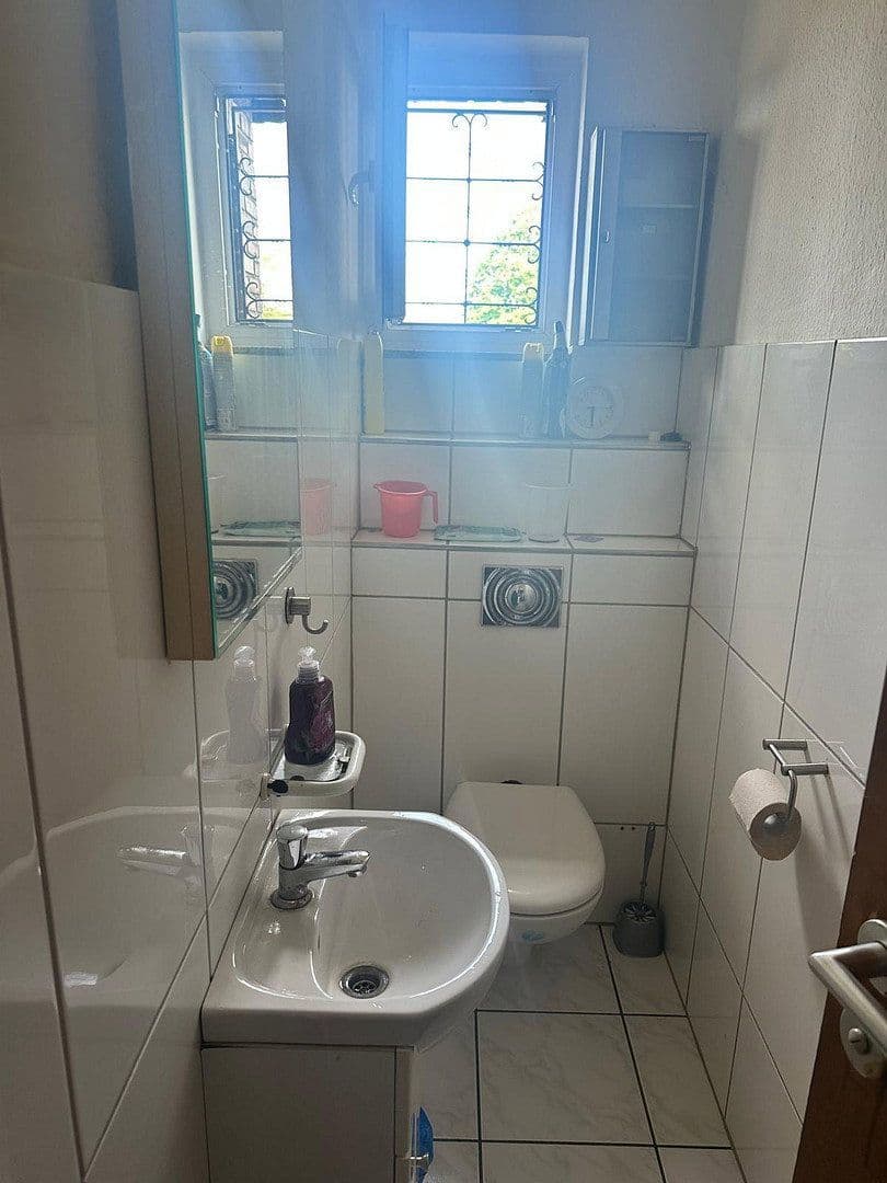 house for sale, 220 m², Kölner Straße 185, Frechen, North Rhine-Westphalia house for sale, 220 m², Kölner Straße 185, Frechen, North Rhine-Westphalia