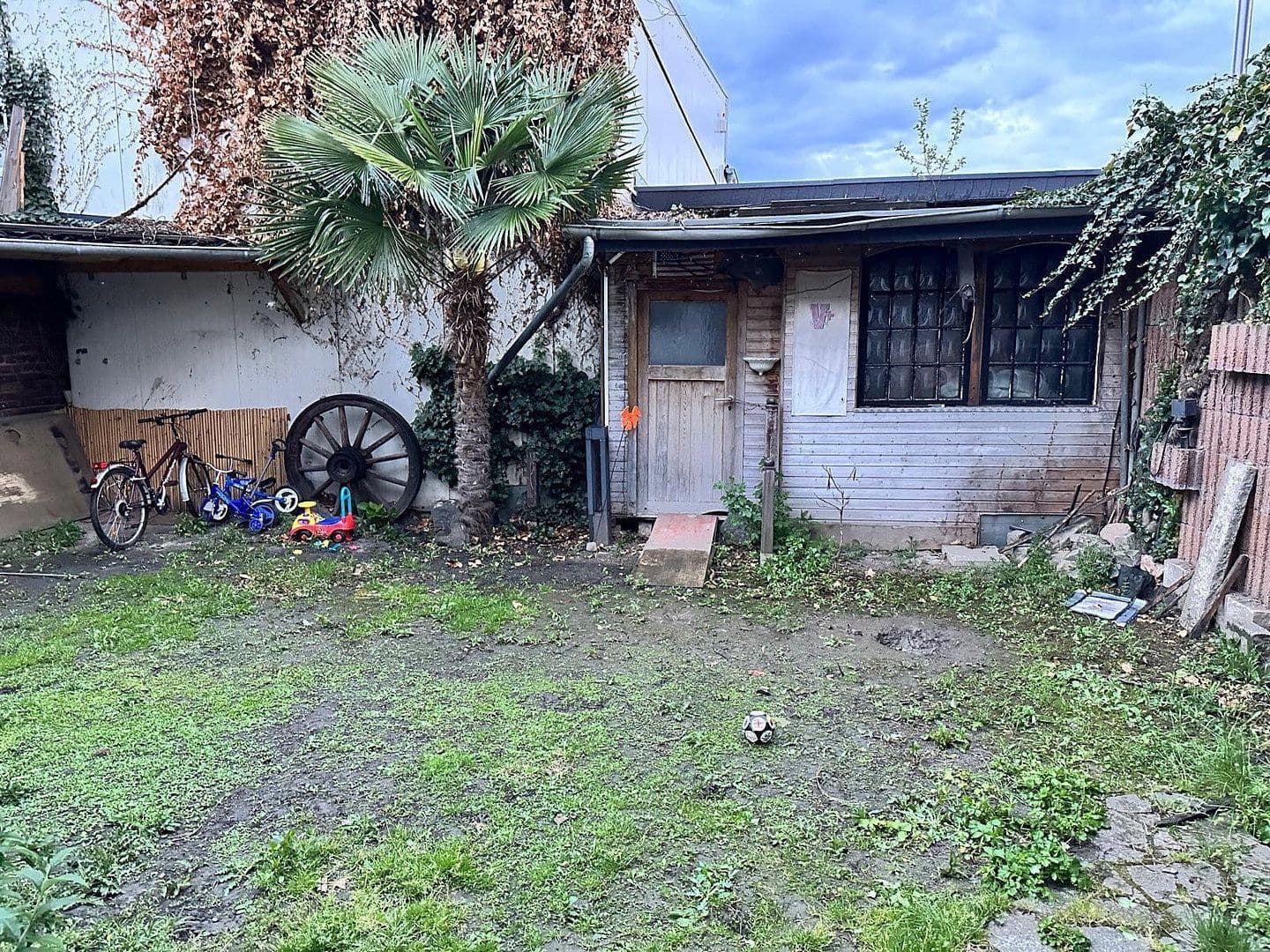 house for sale, 220 m², Kölner Straße 185, Frechen, North Rhine-Westphalia house for sale, 220 m², Kölner Straße 185, Frechen, North Rhine-Westphalia