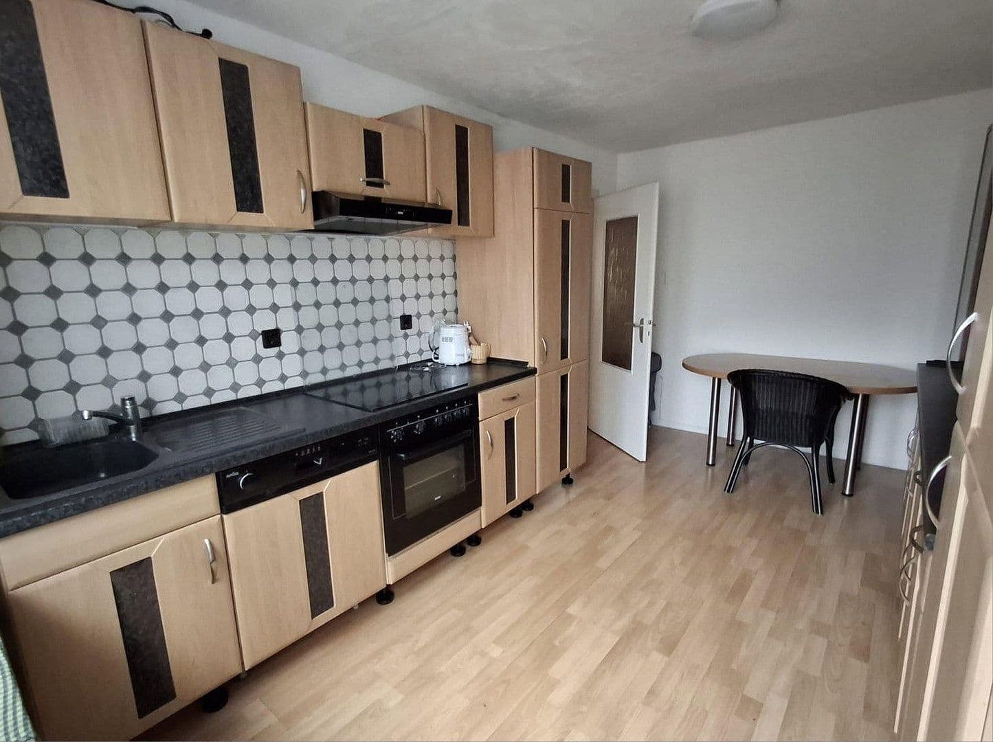 house for sale, 220 m², Kölner Straße 185, Frechen, North Rhine-Westphalia house for sale, 220 m², Kölner Straße 185, Frechen, North Rhine-Westphalia