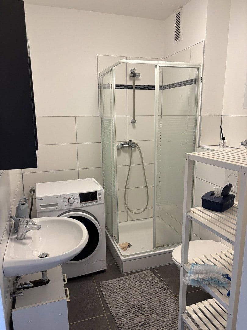 Studio flat to rent, 40 m², Irispfad 11, Bochum, North Rhine-Westphalia Studio flat to rent, 40 m², Irispfad 11, Bochum, North Rhine-Westphalia