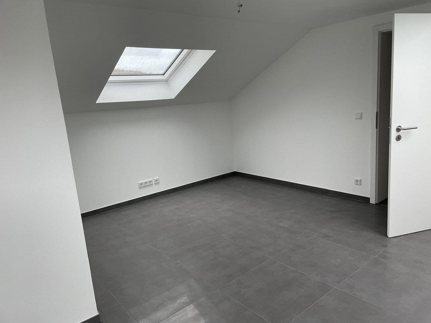 1 bedroom with open-plan kitchen flat to rent, 90 m², Waldstetten, Baden-Württemberg 1 bedroom with open-plan kitchen flat to rent, 90 m², Waldstetten, Baden-Württemberg