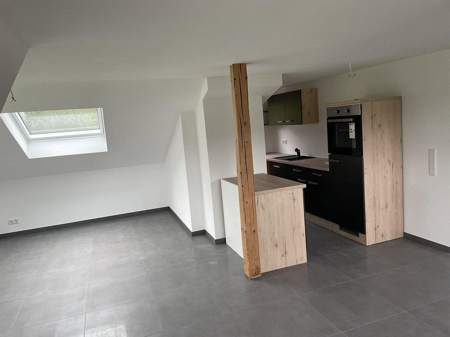 1 bedroom with open-plan kitchen flat to rent, 90 m², Waldstetten, Baden-Württemberg 1 bedroom with open-plan kitchen flat to rent, 90 m², Waldstetten, Baden-Württemberg