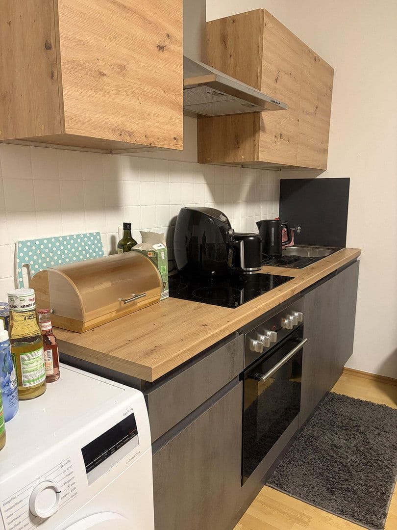 Studio flat to rent, 36 m², Steeler Str. 264, Essen, North Rhine-Westphalia Studio flat to rent, 36 m², Steeler Str. 264, Essen, North Rhine-Westphalia