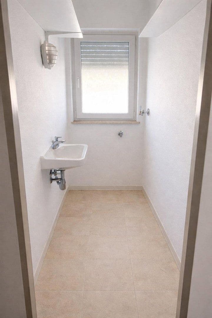 3 bedroom flat to rent, 79 m², Goethestraße 2, Heusenstamm, Hesse 3 bedroom flat to rent, 79 m², Goethestraße 2, Heusenstamm, Hesse