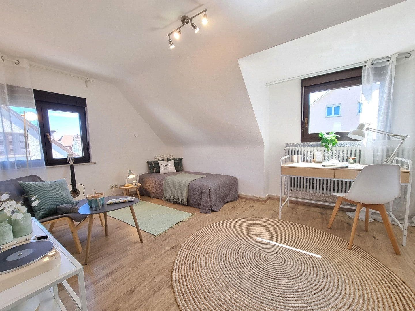 4 bedroom with open-plan kitchen flat for sale, 125 m², Lessingstr. 23, Singen (Hohentwiel), Baden-Württemberg 4 bedroom with open-plan kitchen flat for sale, 125 m², Lessingstr. 23, Singen (Hohentwiel), Baden-Württemberg