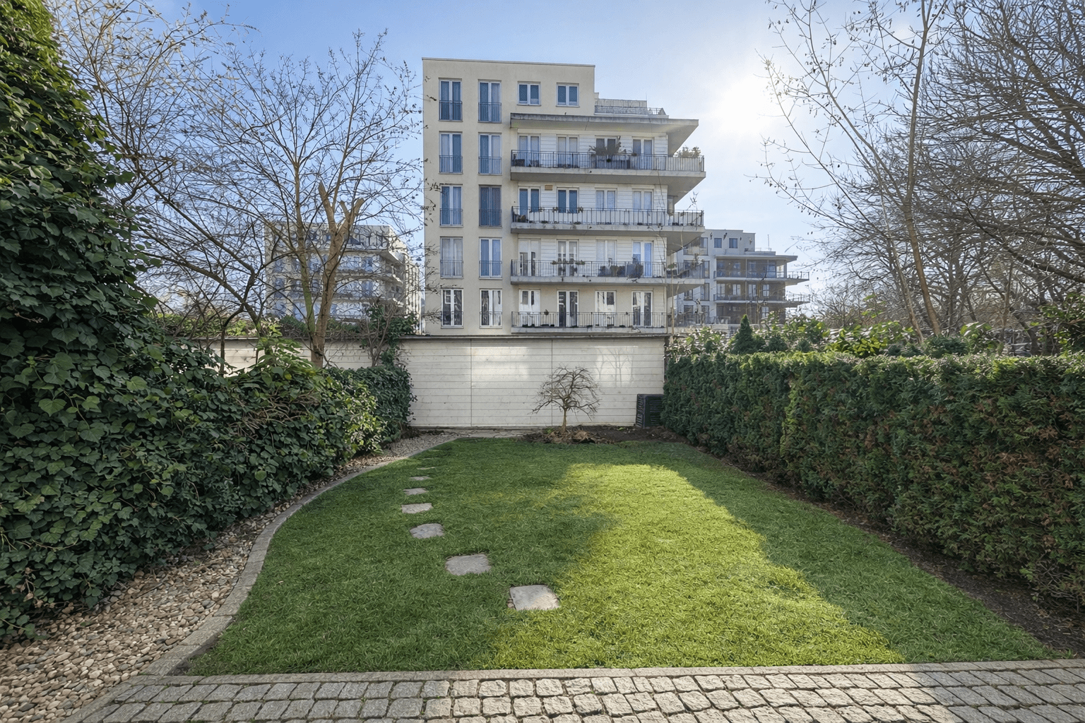 house to rent, 200 m², Charlotte-Salomon-Hain 9, Berlin, Berlin house to rent, 200 m², Charlotte-Salomon-Hain 9, Berlin, Berlin