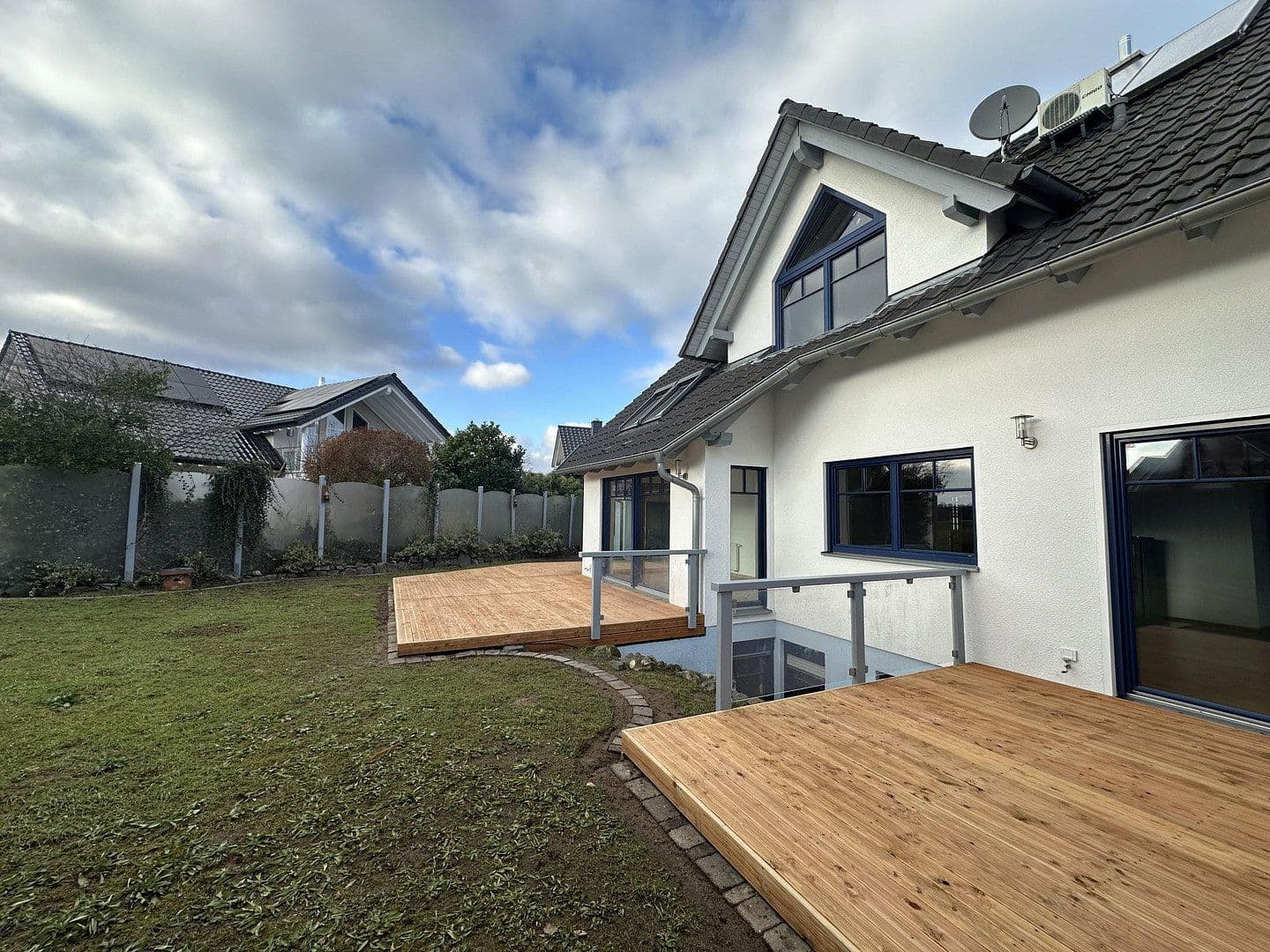 house for sale, 310 m², St. Leon-Rot, Baden-Württemberg house for sale, 310 m², St. Leon-Rot, Baden-Württemberg