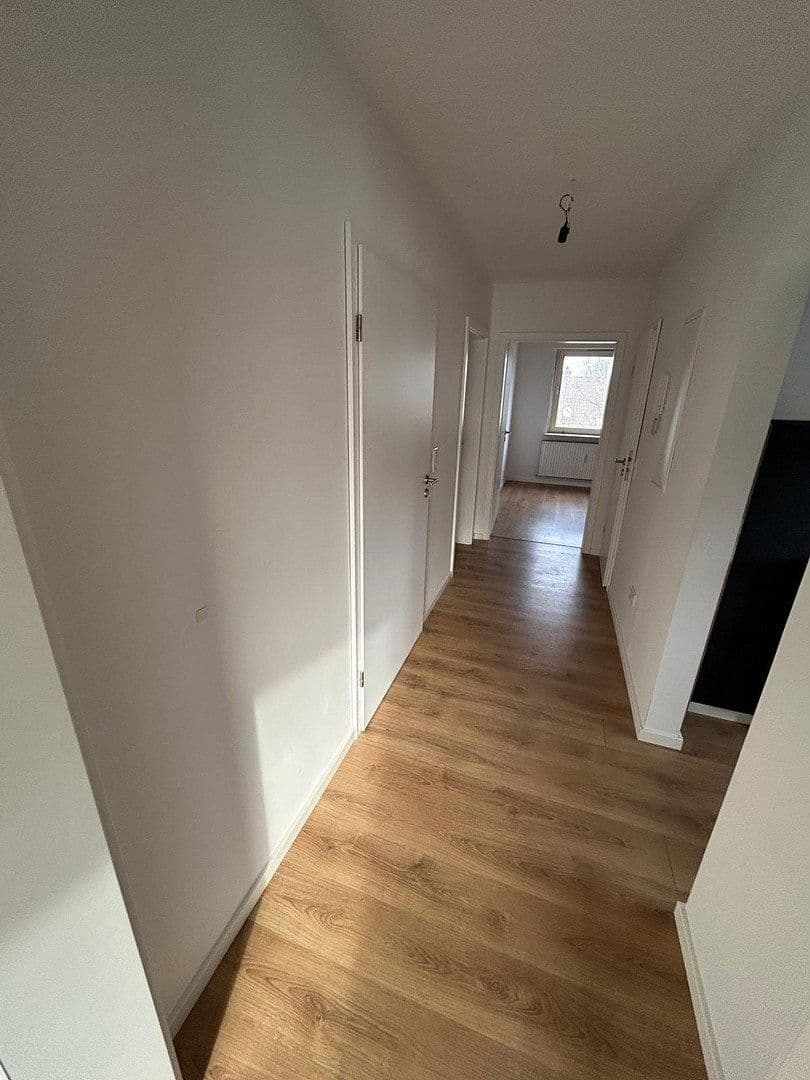3 bedroom flat to rent, 54 m², Brakerstr. 17, Bielefeld, North Rhine-Westphalia 3 bedroom flat to rent, 54 m², Brakerstr. 17, Bielefeld, North Rhine-Westphalia