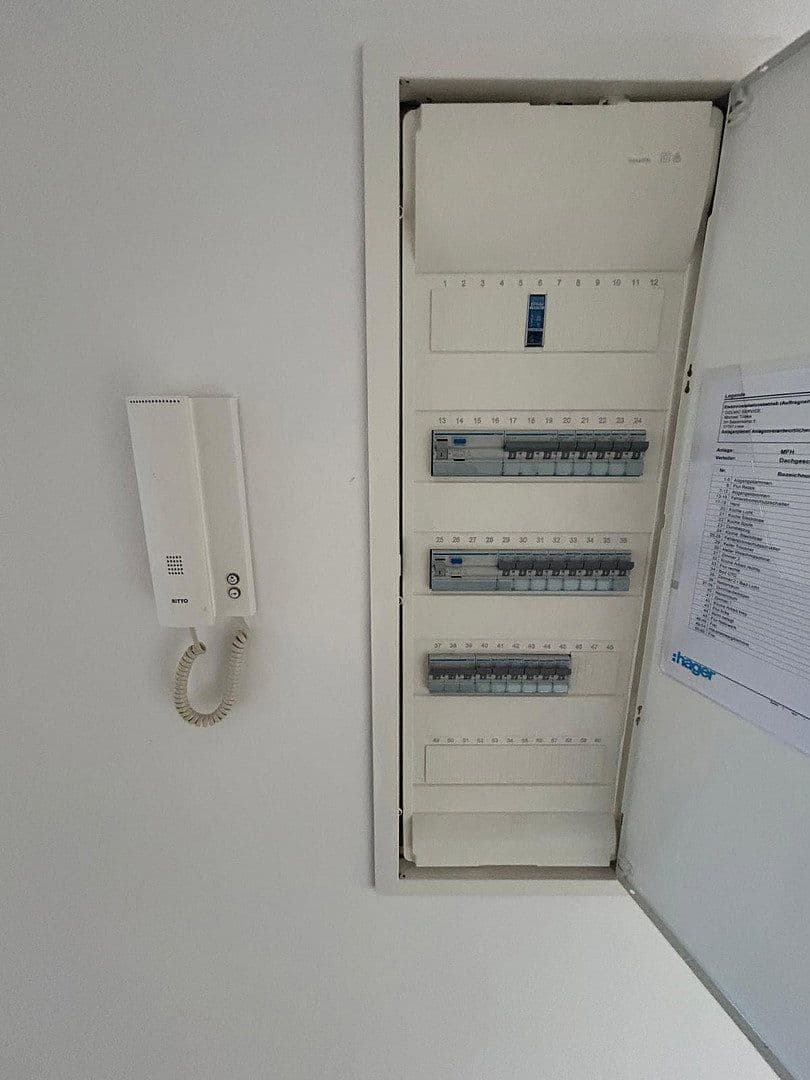 3 bedroom flat to rent, 54 m², Brakerstr. 17, Bielefeld, North Rhine-Westphalia 3 bedroom flat to rent, 54 m², Brakerstr. 17, Bielefeld, North Rhine-Westphalia