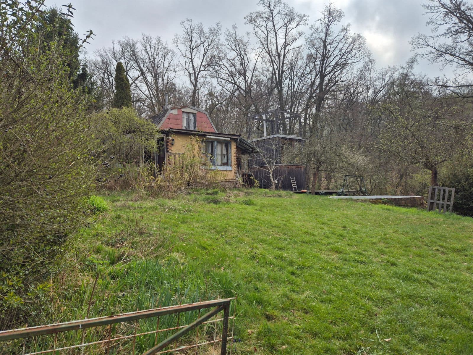 recreational property to rent, 900 m², Okrajová, Zdiby, Středočeský Region recreational property to rent, 900 m², Okrajová, Zdiby, Středočeský Region