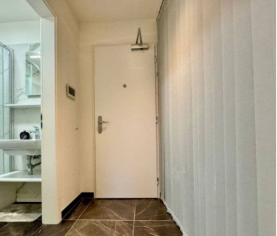 Studio flat to rent, 25 m², Tyršova, Prague, Prague Studio flat to rent, 25 m², Tyršova, Prague, Prague