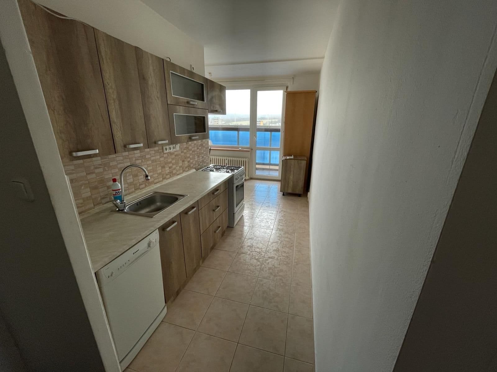 3 bedroom flat for sale, 72 m², Smetanova, Chodov, Karlovarský Region 3 bedroom flat for sale, 72 m², Smetanova, Chodov, Karlovarský Region