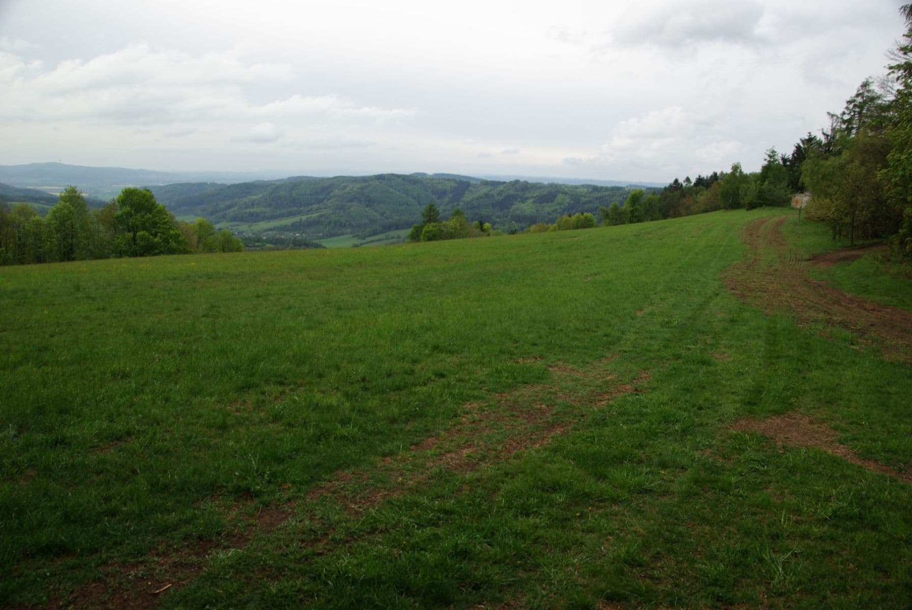 plot for sale, 18,568 m², Jakubovice, Olomoucký Region plot for sale, 18,568 m², Jakubovice, Olomoucký Region
