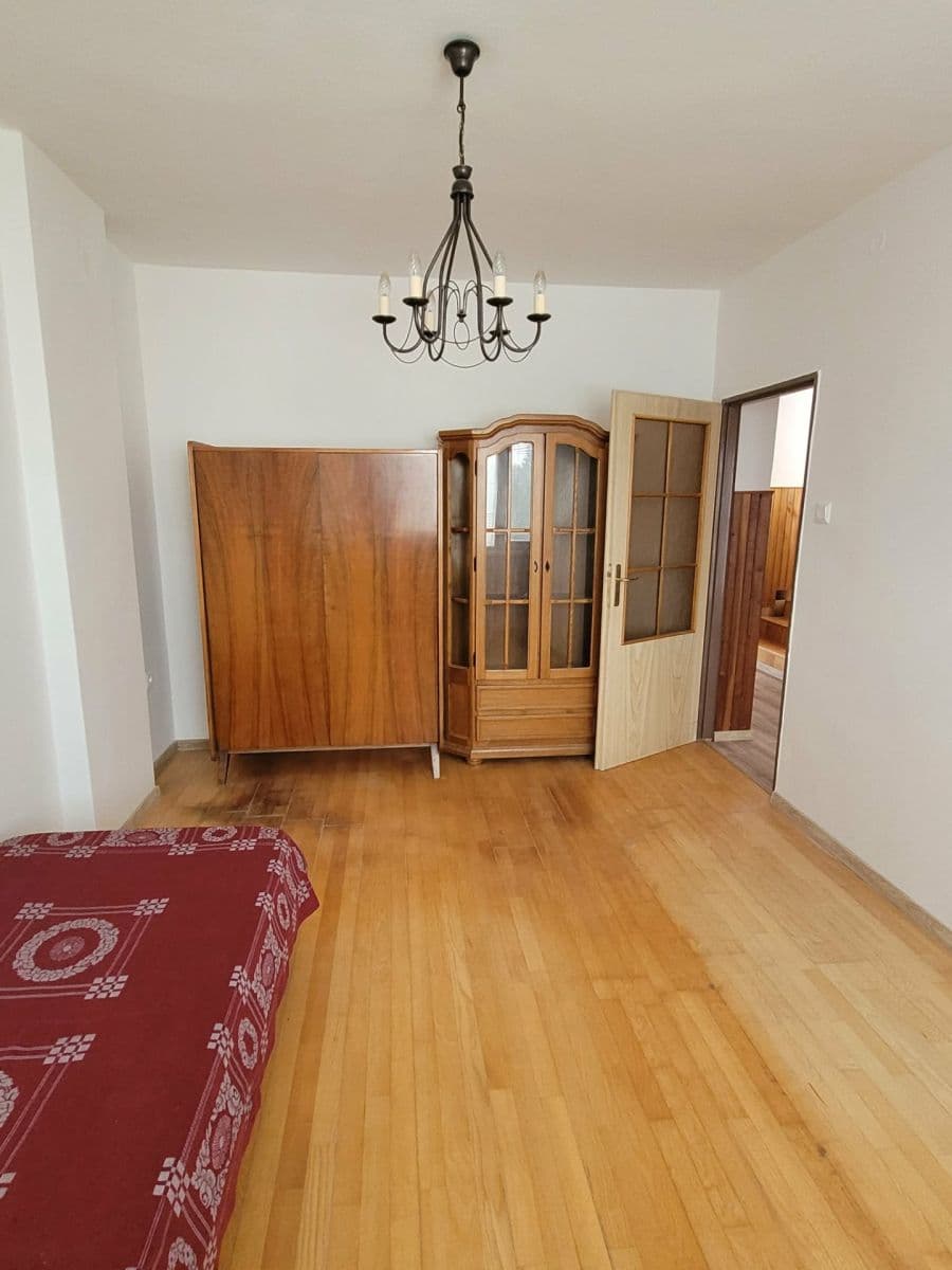 house to rent, 200 m², Jablonica, Trnavský Region house to rent, 200 m², Jablonica, Trnavský Region