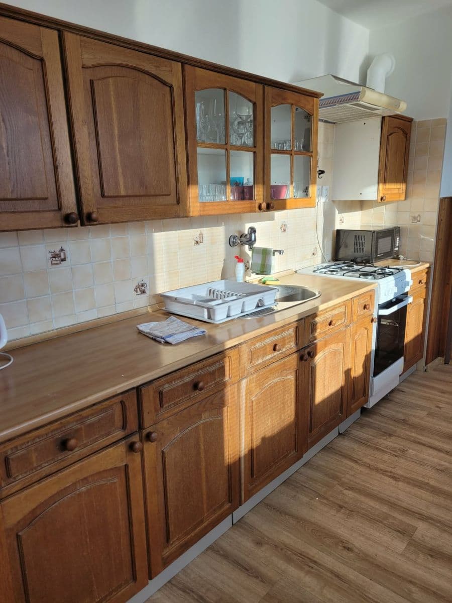 house to rent, 200 m², Jablonica, Trnavský Region house to rent, 200 m², Jablonica, Trnavský Region