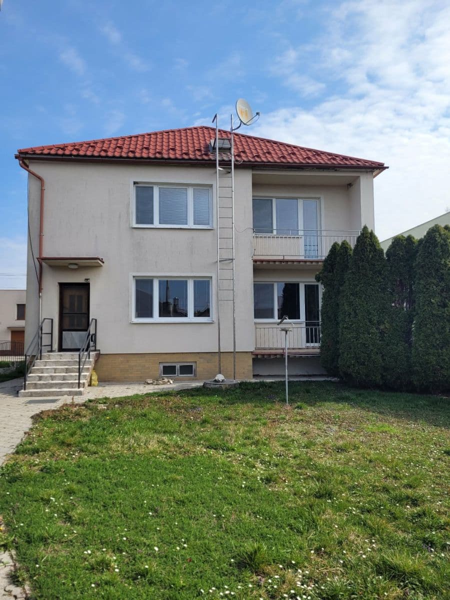 house to rent, 200 m², Jablonica, Trnavský Region house to rent, 200 m², Jablonica, Trnavský Region