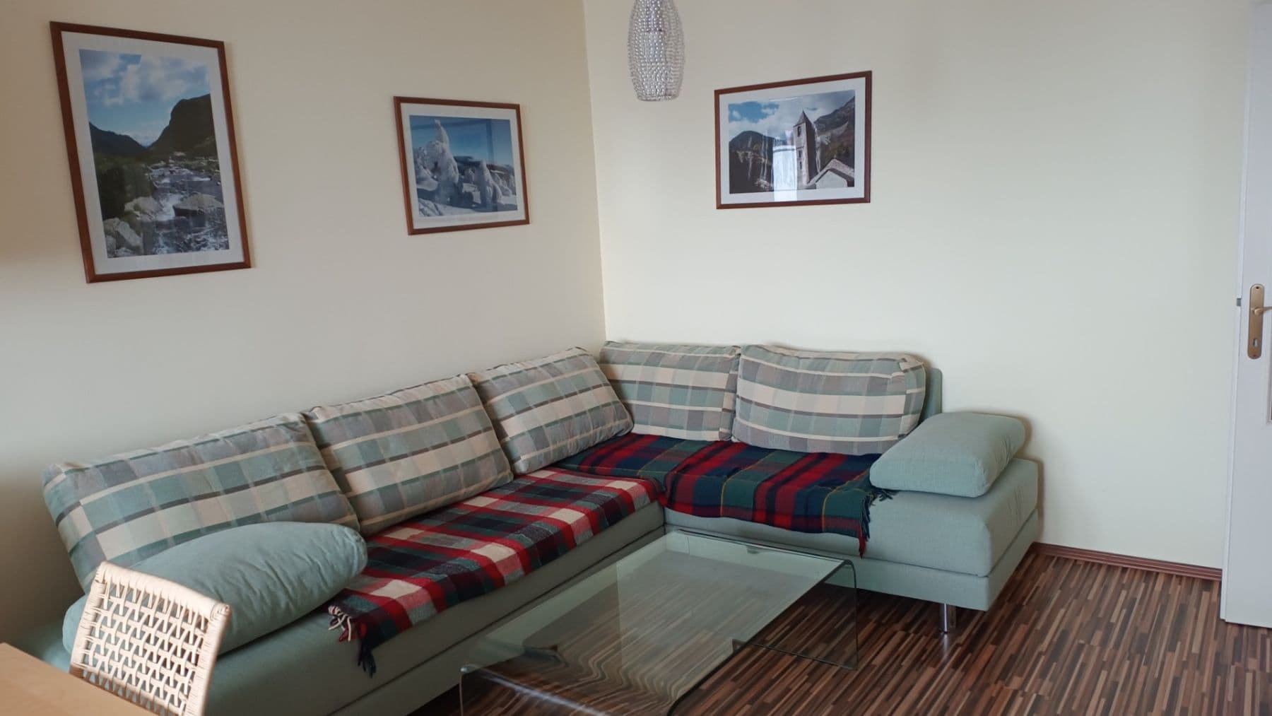 3 bedroom flat to rent, 70 m², Na Šutce, Prague, Prague 3 bedroom flat to rent, 70 m², Na Šutce, Prague, Prague