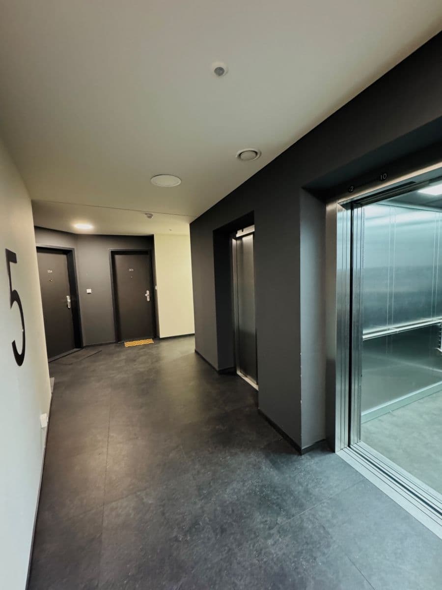 Studio flat for sale, 22 m², Plzeňská, Prague, Prague Studio flat for sale, 22 m², Plzeňská, Prague, Prague