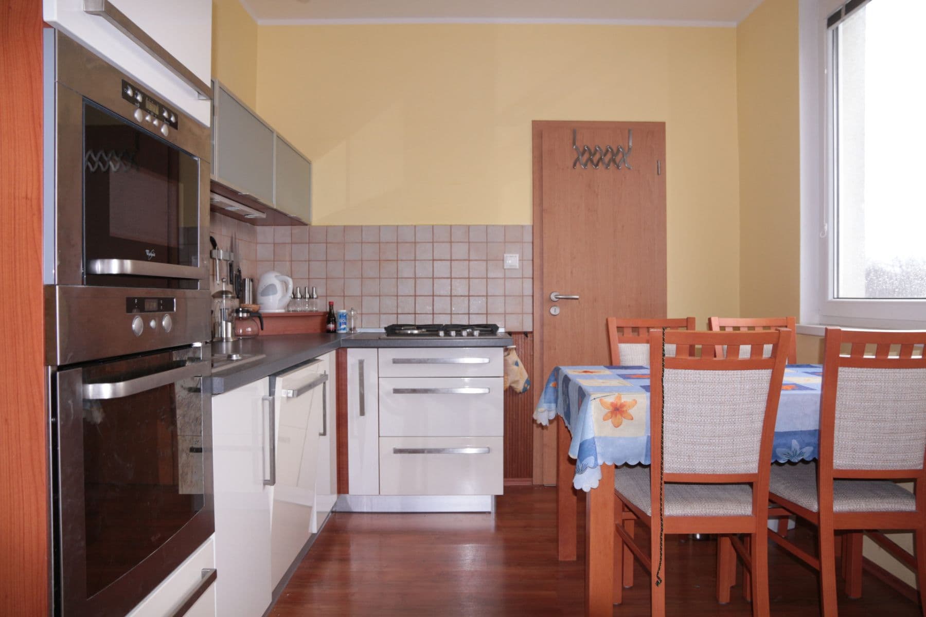 4 bedroom flat to rent, 88 m², Nová, Nitra, Nitriansky Region 4 bedroom flat to rent, 88 m², Nová, Nitra, Nitriansky Region